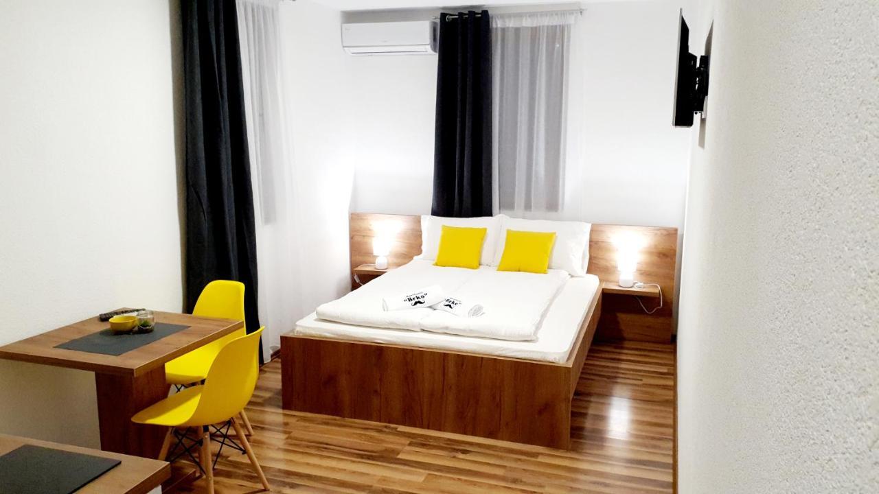 Apartmani Brko Kotor Varos Exterior photo
